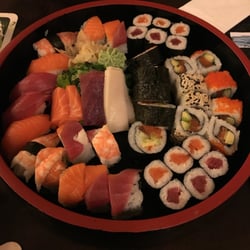 Sushi Lounge - Sushi für 2