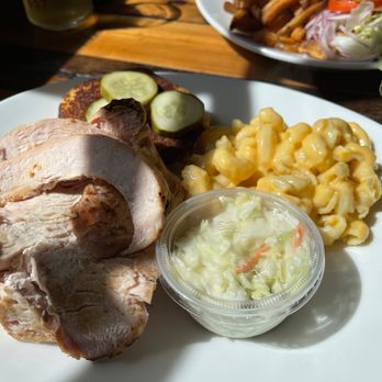 Roots 657 - Smoked Turkey Sandwich - American Near Me - Leesburg, Virginia Roots 657 - Smoked Turkey Sandwich - American Near Me - Leesburg, Virginia