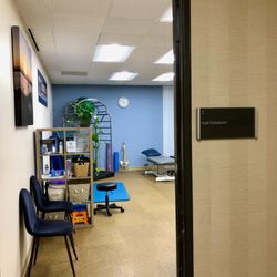FunctionSmart Physical Therapy - Mission Valley Office