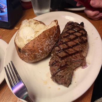 Texas Roadhouse - Sirloin* - Steakhouses Near Me - Union City, California
