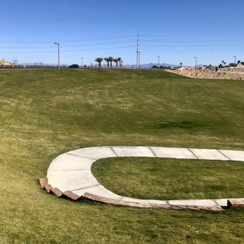 Reverence Park - Large grassy area - Parks Near Me Reverence Park - Large grassy area - Parks Near Me