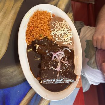 La Parada - 3 Enchiladas de Mole Plate - Mexican Near Me - Indianapolis, Indiana
