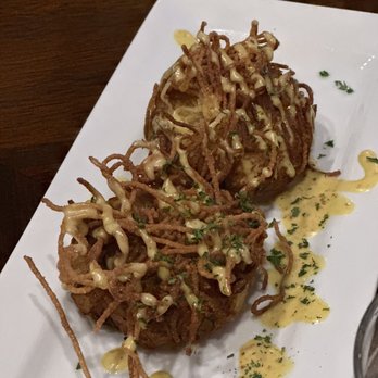 Hale House - Crab cakes - American Near Me - Charleston, West Virginia Hale House - Crab cakes - American Near Me - Charleston, West Virginia