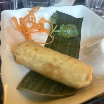 Lert Ros Thai food - Thai Near Me - Brooklyn, New York