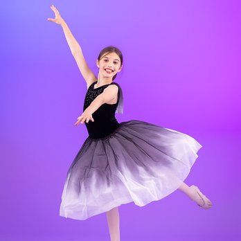 Miss Autumns Dance Class - Level 2 ballet student - Dance Schools Near Me - Quakertown, Pennsylvania