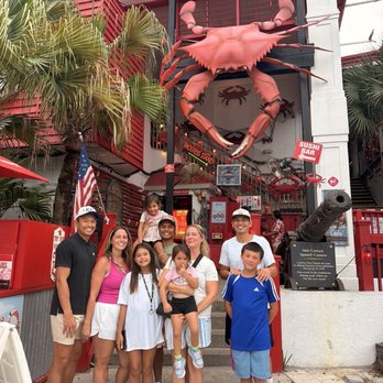 Crabs on the Beach - Seafood Near Me - Gulf Breeze, Florida Crabs on the Beach - Seafood Near Me - Gulf Breeze, Florida