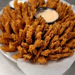 Mr Whiskers Family Catfish Restaurant - Onion Blossom