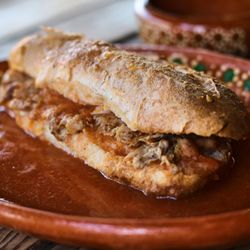San Anselmo Churreria - Torta Ahogada