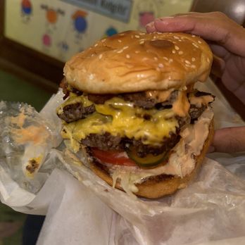 Jeffs Burgers - Triple cheeseburger - Burgers Near Me - Waldorf, Maryland Jeffs Burgers - Triple cheeseburger - Burgers Near Me - Waldorf, Maryland