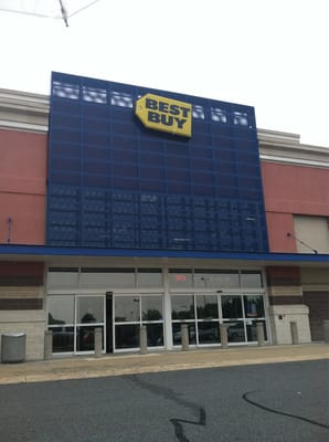 Best Buy by null
