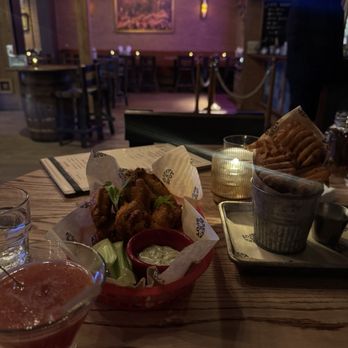 Desert 5 Spot - chicken wings and fries - Bars Near Me - Washington, DC, District of Columbia