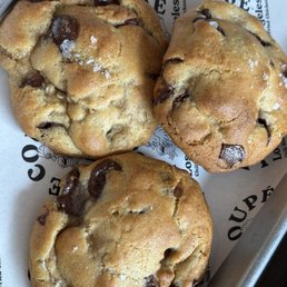 Brown butter chocolate chip cookies