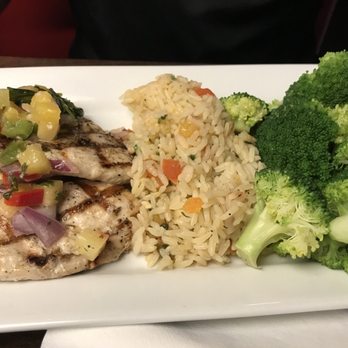 Dave & Buster's Ala Moana - Cabo chicken - Arcades Near Me - Honolulu, Hawaii
