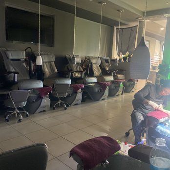 Nails Spa Weatherford - Ext pedicure area - Nail Salons Near Me - Weatherford, Texas Nails Spa Weatherford - Ext pedicure area - Nail Salons Near Me - Weatherford, Texas