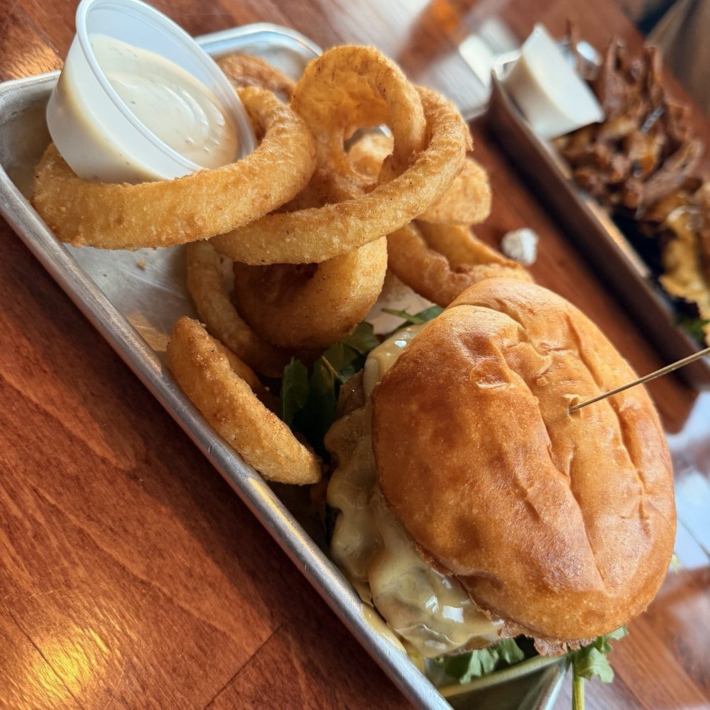 The Hawaiian with onion rings The Hawaiian with onion rings