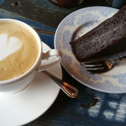 Flourless Chocolate Cake
