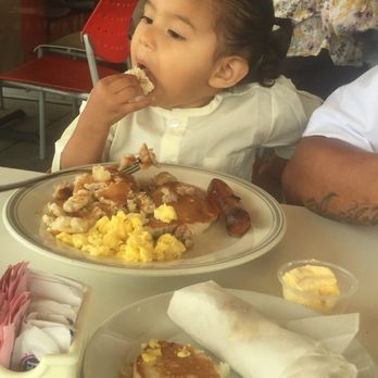 Annia's Kitchen - Jr hot cakes with sausage and eggs - American Near Me - El Monte, California