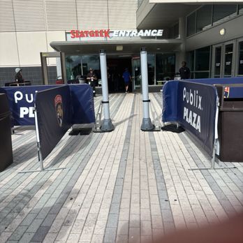 Amerant Bank Arena - Stadiums & Arenas Near Me - Sunrise, Florida Amerant Bank Arena - Stadiums & Arenas Near Me - Sunrise, Florida