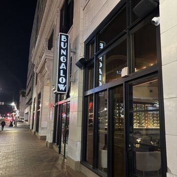 BUNGALOW DOWNTOWN DINING - Updated January 2025 - 1445 Photos & 621