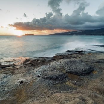 Oahu Photography Tours - China Walls - Tours Near Me - Honolulu, Hawaii
