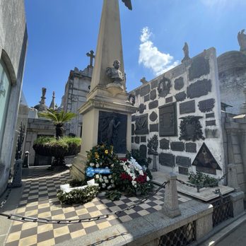 Cementerio de la Recoleta - Landmarks & Historical Buildings Near Me - Buenos Aires, C Cementerio de la Recoleta - Landmarks & Historical Buildings Near Me - Buenos Aires, C