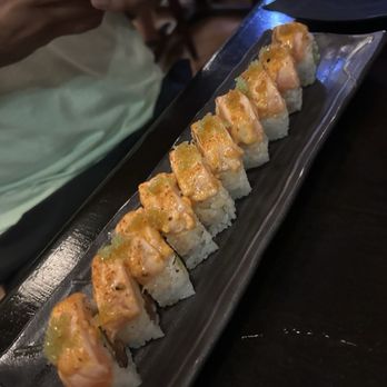 Izakaya Hi - Osaka Maki - Sushi Bars Near Me - Houston, Texas