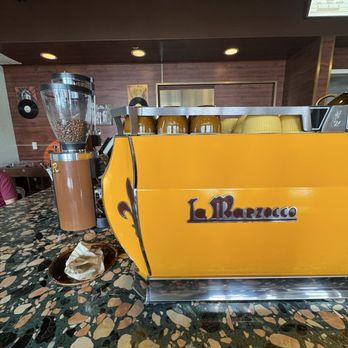 Rutina Coffee - Coffee machine - Coffee & Tea Near Me - Miami, Florida