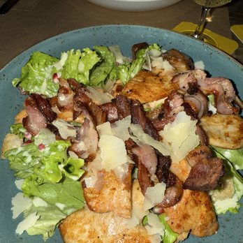 Brown Cow - Phenomenal Cesar Salad - Pubs Near Me - Zermatt, VS