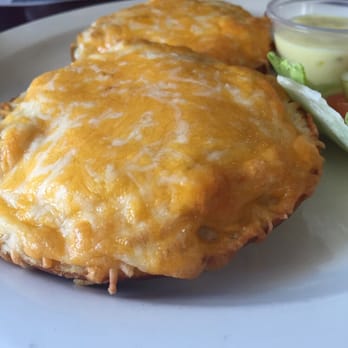 Thurmont Kountry Kitchen - crab pretzel - American Near Me - Thurmont, Maryland