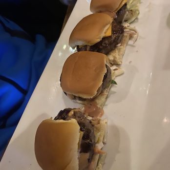 Mustang Harry's - Sliders - Sports Bars Near Me - New York, New York