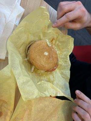 Ronnie's Burgers by null