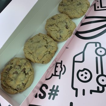Crumbl - Clovis - Choco Chips - Bakeries Near Me - Clovis, California