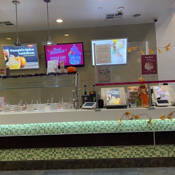 Yogurtland - Ice Cream & Frozen Yogurt Near Me - Valencia, California Yogurtland - Ice Cream & Frozen Yogurt Near Me - Valencia, California