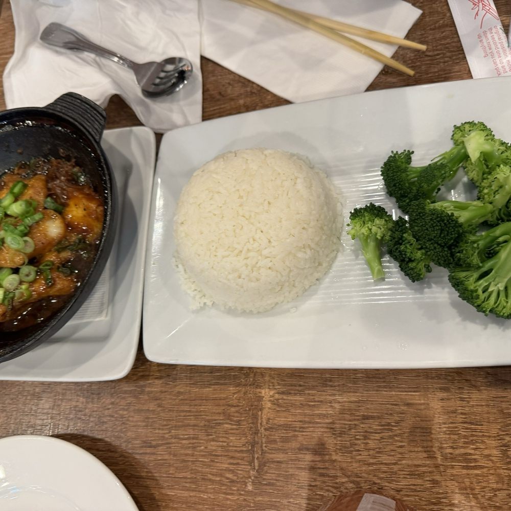 Le Mekong - claypot fish - Vietnamese Near Me - Johns Creek, Georgia Le Mekong - claypot fish - Vietnamese Near Me - Johns Creek, Georgia