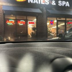 Hampton Nails & Spa