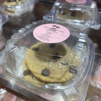 Ms.Marsha's Sweets - Vegan Chocolate Chip Cookies were soft and yummy - Bakeries Near Me - Indianapolis, Indiana
