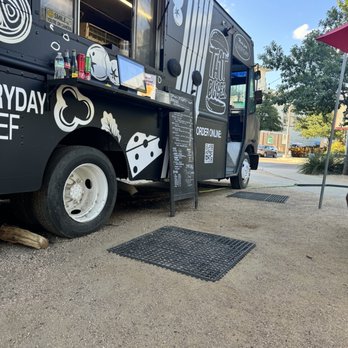 That Burger - Outside - Burgers Near Me - Austin, Texas