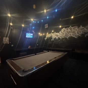 The Balboa - Pool table in game room - Cocktail Bars Near Me - San Diego, California The Balboa - Pool table in game room - Cocktail Bars Near Me - San Diego, California