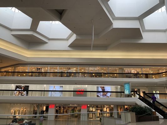 Fairlane Town Center by null
