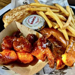 Boneless Wings
