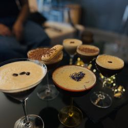 Welton Room - Martin fight and tiramisu and hazelnut