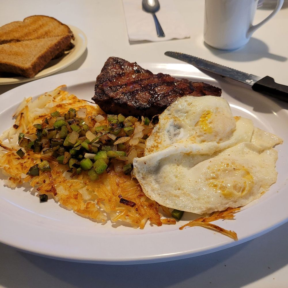 Crossroads Truck Stop - Steak n eggs! - Diners Near Me - Umatilla, Oregon