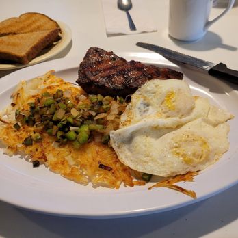Crossroads Truck Stop - Steak n eggs! - Diners Near Me - Umatilla, Oregon Crossroads Truck Stop - Steak n eggs! - Diners Near Me - Umatilla, Oregon