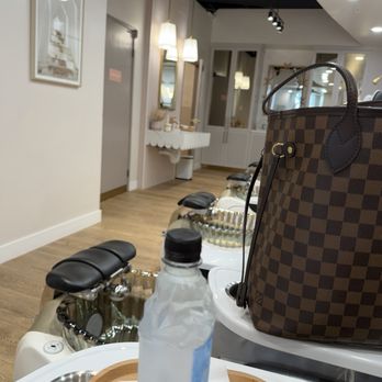 Flora Blanc Nail & Lash Studio - Cute Madeline and Icelandic water given too! - Nail Salons Near Me - Encinitas, California