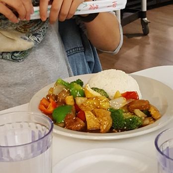 Loving Hut - Vegetarian Near Me - Norcross, Georgia