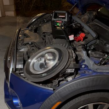 Sd Lockout & Roadside - Dead battery jump start in the city of Poway - Roadside Assistance Near Me Sd Lockout & Roadside - Dead battery jump start in the city of Poway - Roadside Assistance Near Me