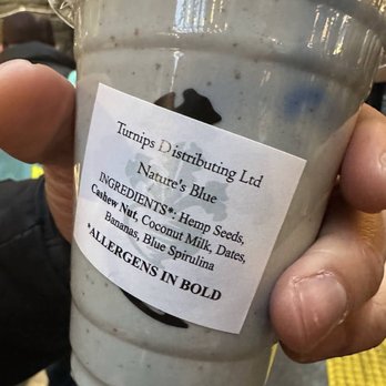 Borough Market - Natures blue smoothie from turnips distributing - Farmers Market Near Me - London, XGL