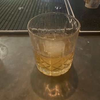 Emmy Squared Pizza - Green Hills - Intrusive thought (half full, already drank some) - Pizza Near Me - Nashville, Tennessee