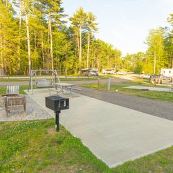 Sun Outdoors Saco Old Orchard Beach - Full Hookup RV Site