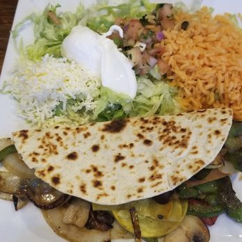 Cinco de Mayo - Vegetarian quesadilla - Mexican Near Me - Columbia, Maryland Cinco de Mayo - Vegetarian quesadilla - Mexican Near Me - Columbia, Maryland
